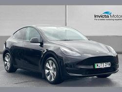 Black Used 2023 Tesla Model Y Long Range AWD SUV | £31,500 (A bit pricey)
