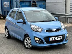 Blue Used 2013 Kia Picanto 2 Hatchback | £6,699 (Fair price)