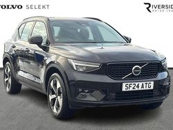 Black Used 2024 Volvo XC40 Plus SUV | £29,292 (Fair price)