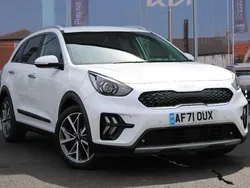 White Used 2021 Kia Niro 2 SUV | £17,208 (Fair price)