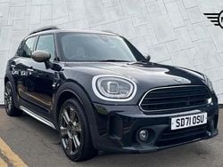 Black Used 2021 Mini Cooper Countryman Exclusive SUV | £17,995 (Fair price)