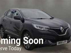 Black Used 2016 Renault Kadjar Signature SUV | £8,995 (Expensive)