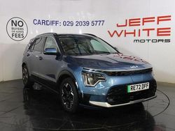 Blue Used 2022 Kia e-Niro Play SUV | £17,988 (Fair price)
