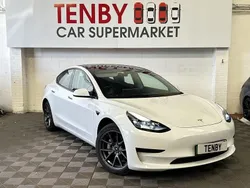 White Used 2022 Tesla Model 3 RWD Sedan | £15,295 (Fair price)