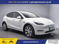 White Used 2022 Tesla Model Y Long Range AWD SUV | £25,500 (Expensive)
