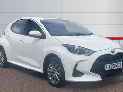 White Used 2023 Toyota Yaris Hybrid Hatchback | £15,732 (Super price)