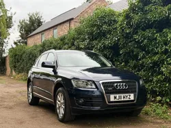 Blue Used 2011 Audi Q5 SUV | £4,295 (Fair price)
