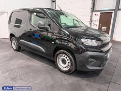 Black Used 2024 Peugeot Partner MPV | £14,750 (A bit pricey)