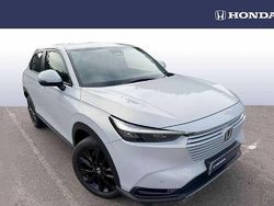 White Used 2022 Honda HR-V Elegance SUV | £19,495 (Fair price)
