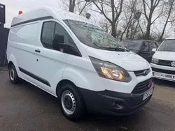 White Used 2016 Ford Transit Custom | £7,490 (Fair price)