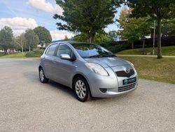 Silver Used 2007 Toyota Yaris Hatchback | £4,345 (Fair price)