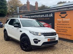 White Used 2017 Land Rover Discovery Sport SE SUV | £11,184 (Fair price)