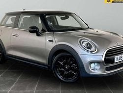 Used 2021 Mini Cooper Classic Hatchback | £10,295 (Super price)
