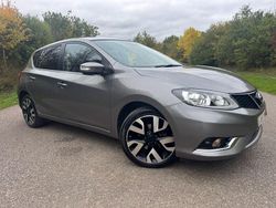 Grey Used 2016 Nissan Pulsar Tekna Hatchback | £7,295 (Fair price)
