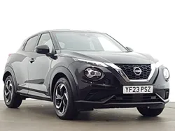Black Used 2023 Nissan Juke N-Connecta SUV | £14,998 (Fair price)