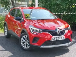 Red Used 2022 Renault Captur Iconic SUV | £16,698 (Fair price)