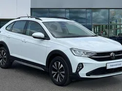 Pure white Used 2023 VW Taigo Life SUV | £16,384 (Fair price)