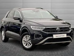 Black Used 2022 VW T-Roc Life SUV | £17,750 (Fair price)