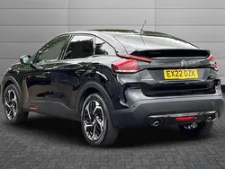 Perla nera black Used 2022 Citroën C4 PureTech Hatchback | £14,150 (Fair price)
