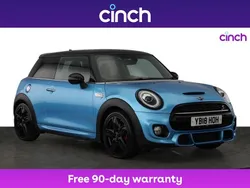 Blue Used 2018 Mini Cooper S Chili Hatchback | £10,899 (Expensive)