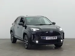 Black Used 2022 Toyota Yaris Hybrid Design Estate | £20,498 (Fair price)