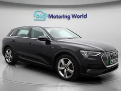 Black Used 2022 Audi e-tron Design SUV | £21,600 (Fair price)