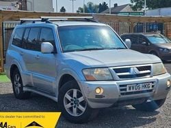 Silver Used 2005 Mitsubishi Shogun Elegance SUV | £2,990 (A bit pricey)