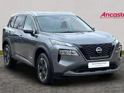I sunset red with solid black New 2025 Nissan Juke Tekna+ SUV | £24,975 (Fair price)