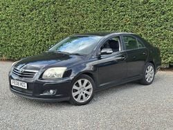 Black Used 2008 Toyota Avensis Hatchback | £1,999 (Fair price)