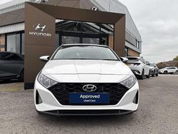 White Used 2022 Hyundai i20 SE Hatchback | £12,890 (Fair price)