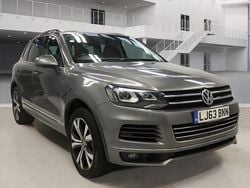 Grey Used 2013 VW Touareg R-line SUV | £9,770 (Fair price)
