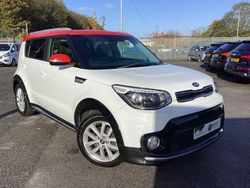 White Used 2017 Kia Soul SUV | £8,884 (Fair price)