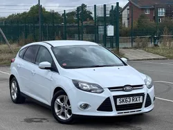 White Used 2013 Ford Focus Zetec Hatchback | £2,699 (Good price)