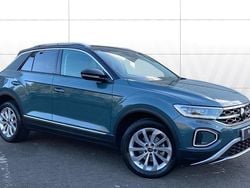 Used 2025 VW T-Roc Style SUV | £22,393 (Good price)