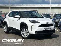 White Used 2024 Toyota Yaris Cross SUV | £20,046 (Good price)