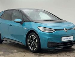 Makena turquoise metallic black Used 2021 VW ID.3 Pro Performance Hatchback | £16,157 (A bit pricey)