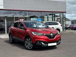 Red Used 2017 Renault Kadjar Signature SUV | £9,990 (Fair price)