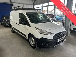 White Used 2019 Ford Transit Estate | £9,495 (Fair price)