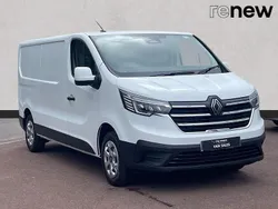 Solid glacier white New 2025 Renault Trafic Van | £20,990