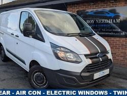 White Used 2016 Ford Transit Custom Van | £3,450 (Good price)