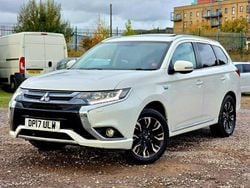 White Used 2017 Mitsubishi Outlander P-HEV SUV | £8,988 (Fair price)