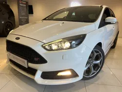 White Used 2017 Ford Focus ST Hatchback | £13,495 (Fair price)