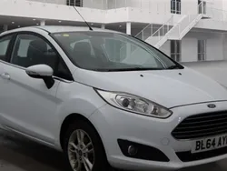 White Used 2014 Ford Fiesta Zetec Hatchback | £5,000 (Fair price)