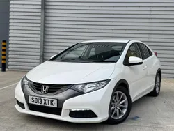 White Used 2013 Honda Civic SE Hatchback | £3,290 (A bit pricey)