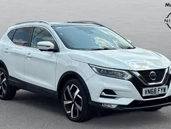 White Used 2018 Nissan Qashqai Tekna+ SUV | £11,220 (Fair price)