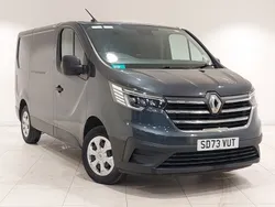 Grey Used 2023 Renault Trafic Van | £17,998 (Fair price)