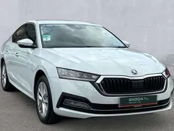 White Used 2024 Skoda Octavia SE L Hatchback | £25,590 (Expensive)