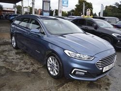 Blue Used 2020 Ford Mondeo Zetec Estate | £7,999 (Good price)