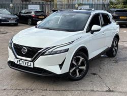 White Used 2022 Nissan Qashqai N-Connecta SUV | £16,190 (Fair price)