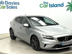 Used 2019 Volvo V40 R-Design Pro Estate | £12,950 (Fair price)